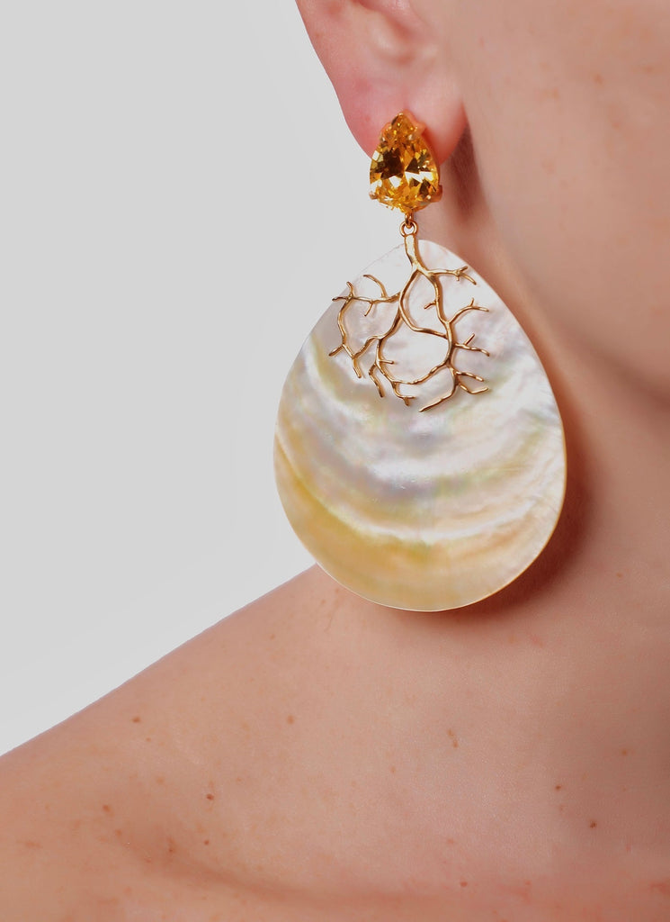 CAPRI GOLD and Mother of Pearls - Maison OrientChadia HamatiMaison OrientEarrings