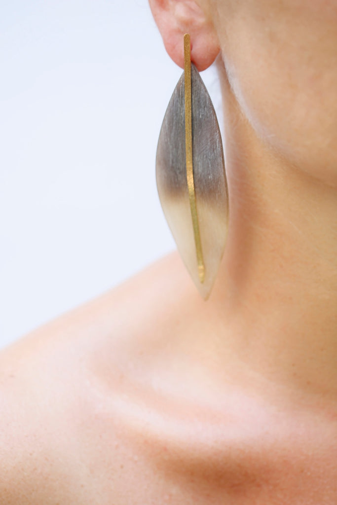 Kenya In Buffalo Horn - Maison OrientChadia HamatiMaison OrientEarrings
