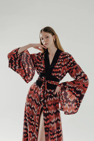 LIZA % 100 Vegan Silk Printed Kimono - Maison OrientCOMETESMaison OrientClothing