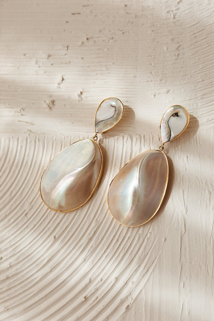 MAUREA in Mother of Pearls - Maison OrientChadia HamatiMaison OrientEarrings