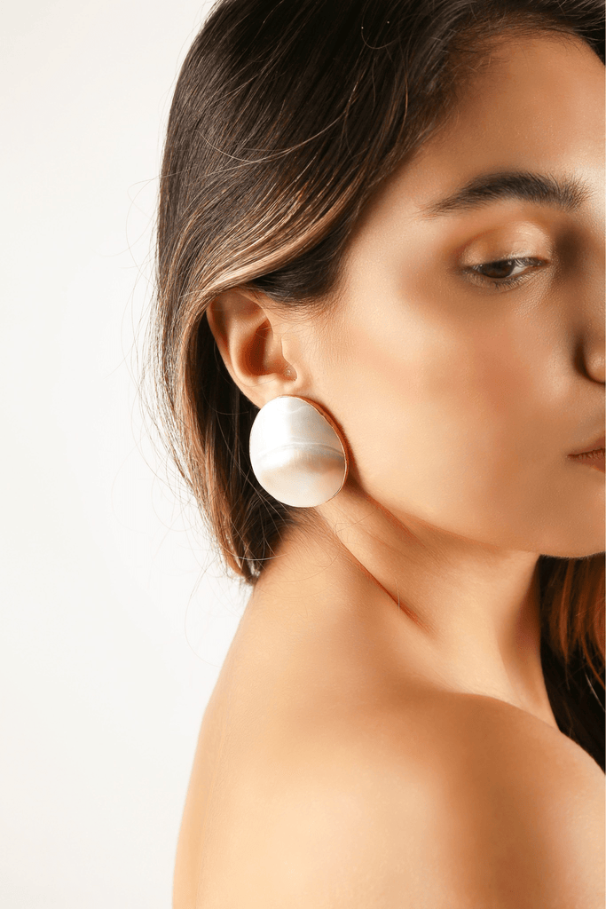 Maurea Studs In Mother Of Pearls - Maison OrientChadia HamatiMaison OrientEarrings