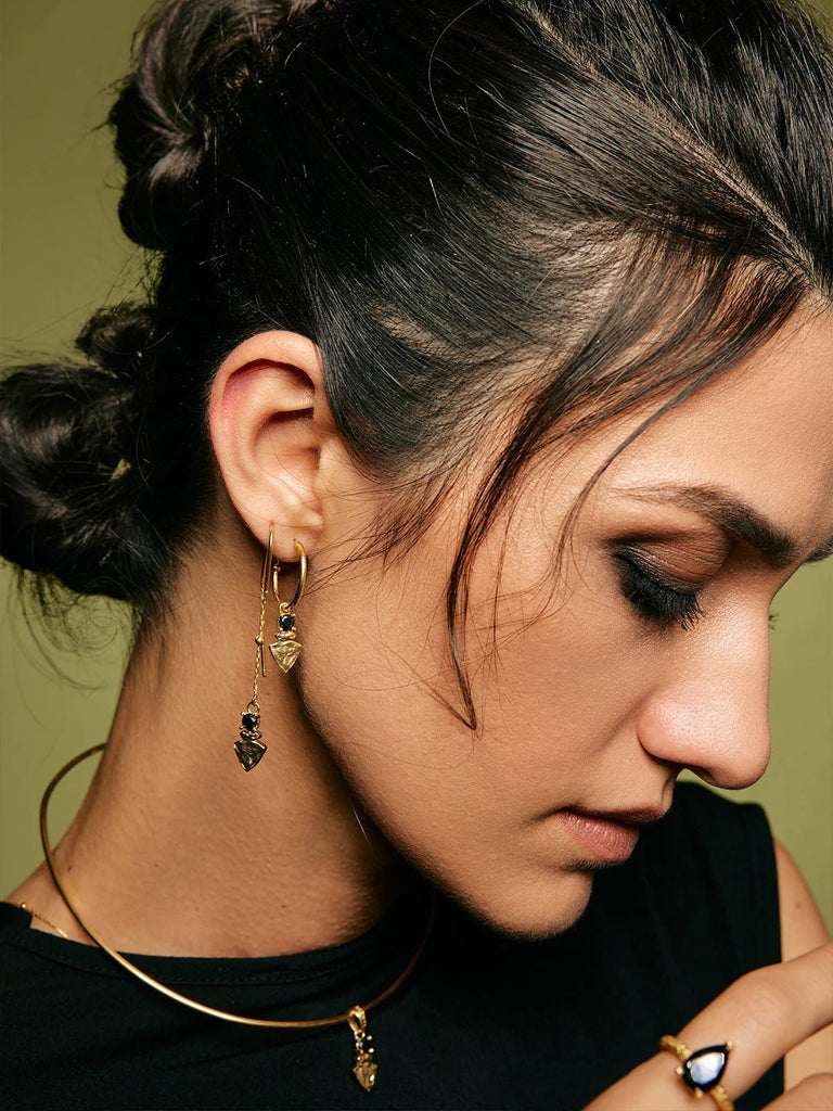 NADIA BLACK THREADER EARRINGS SALE PRICE - Maison OrientBodhitaMaison OrientJewelry