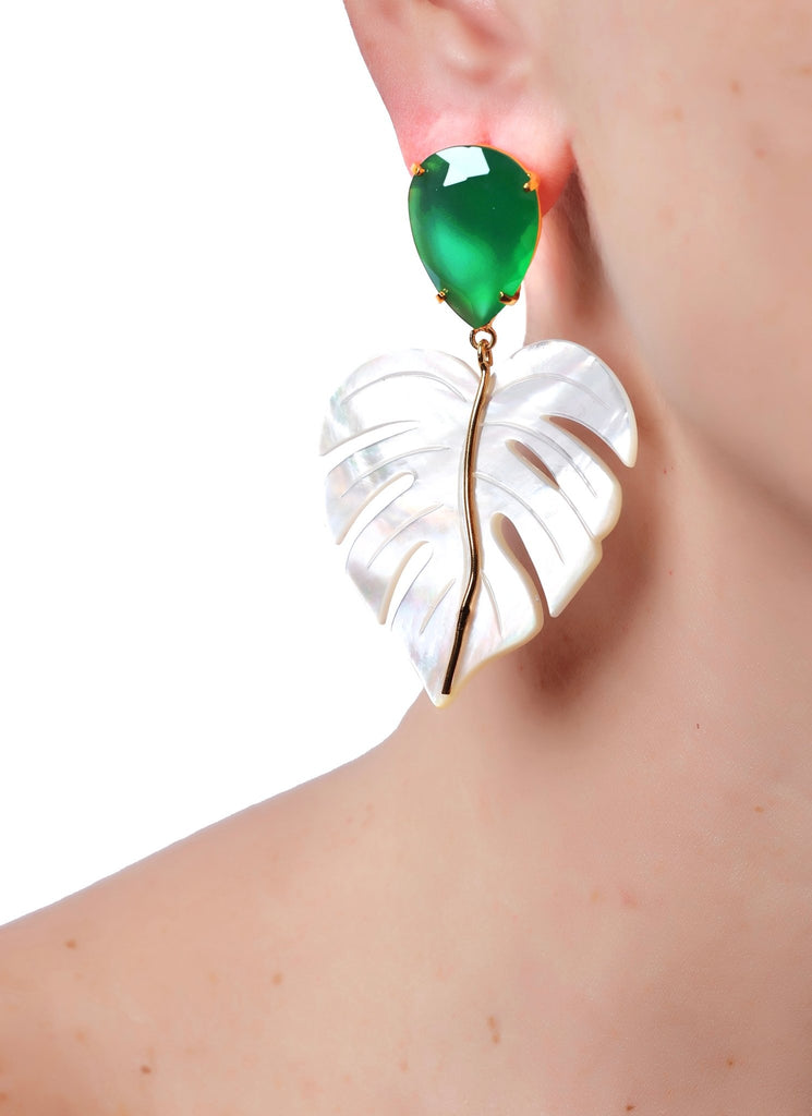 SEYCHELLES in Mother of Pearls and green Agate - Maison OrientChadia HamatiMaison OrientEarrings