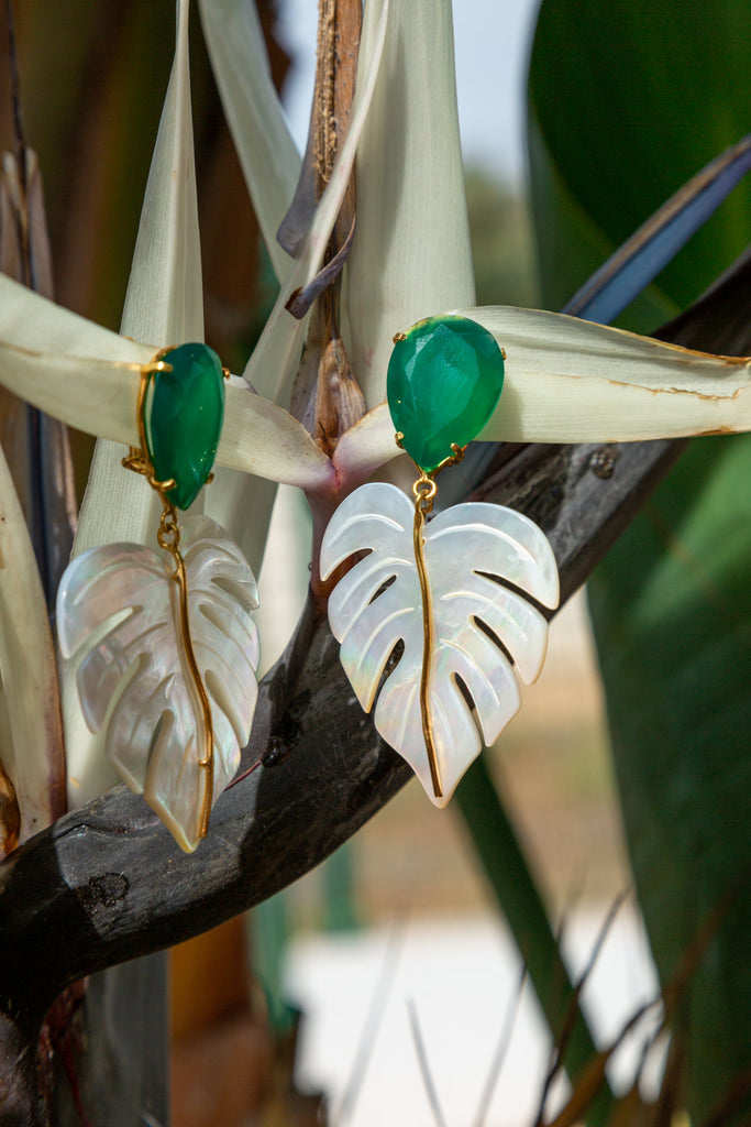 SEYCHELLES in Mother of Pearls and green Agate - Maison OrientChadia HamatiMaison OrientEarrings