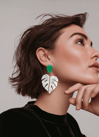 SEYCHELLES in Mother of Pearls and green Agate - Maison OrientChadia HamatiMaison OrientEarring