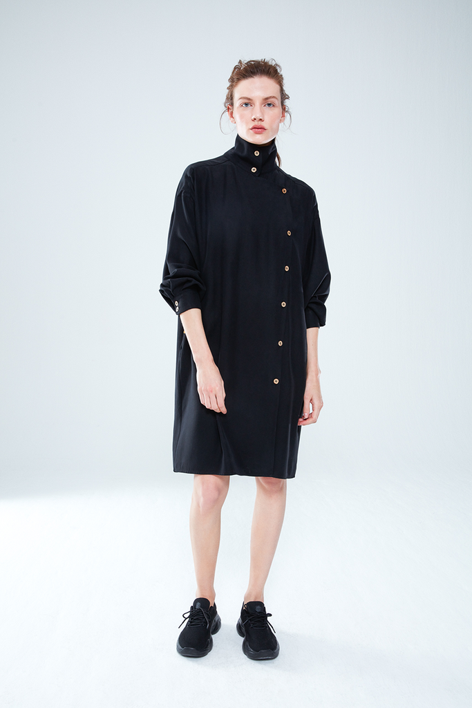 Light Trench Dress - Black | Maison Orient