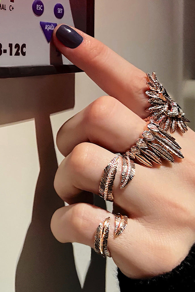 Double Row Feather Ring | Maison Orient