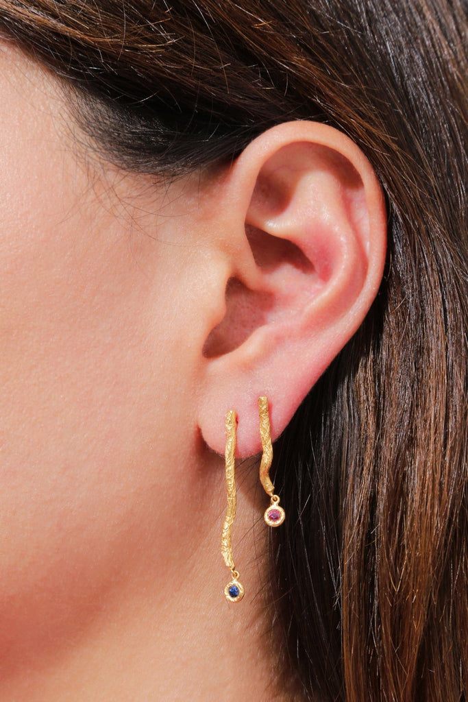 Big Stripe Sapphire raw earring | Maison Orient