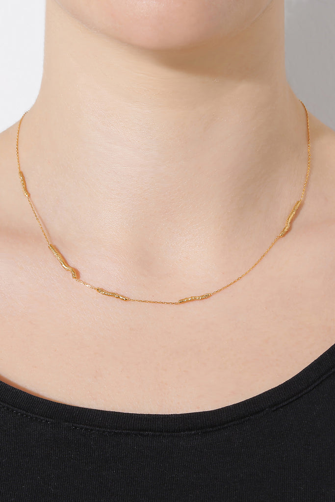 Scattered stripes necklace | Maison Orient