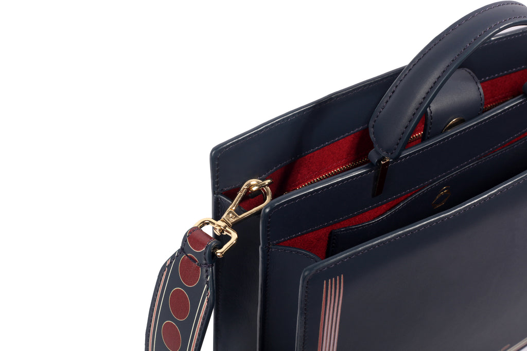 RAY BAG NAVY - LINES | Maison Orient