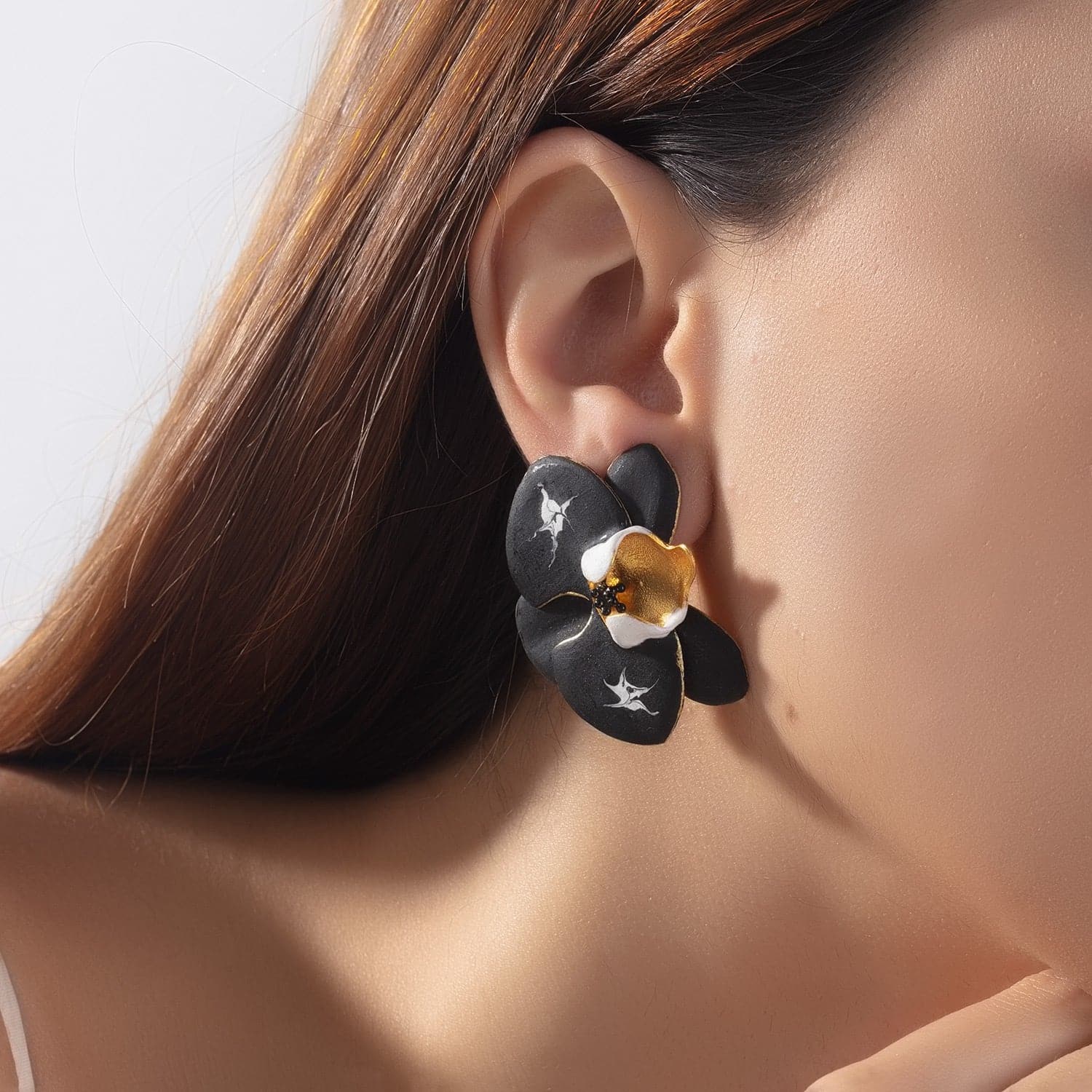 Black & White Orchid Flower Earrings | Maison Orient