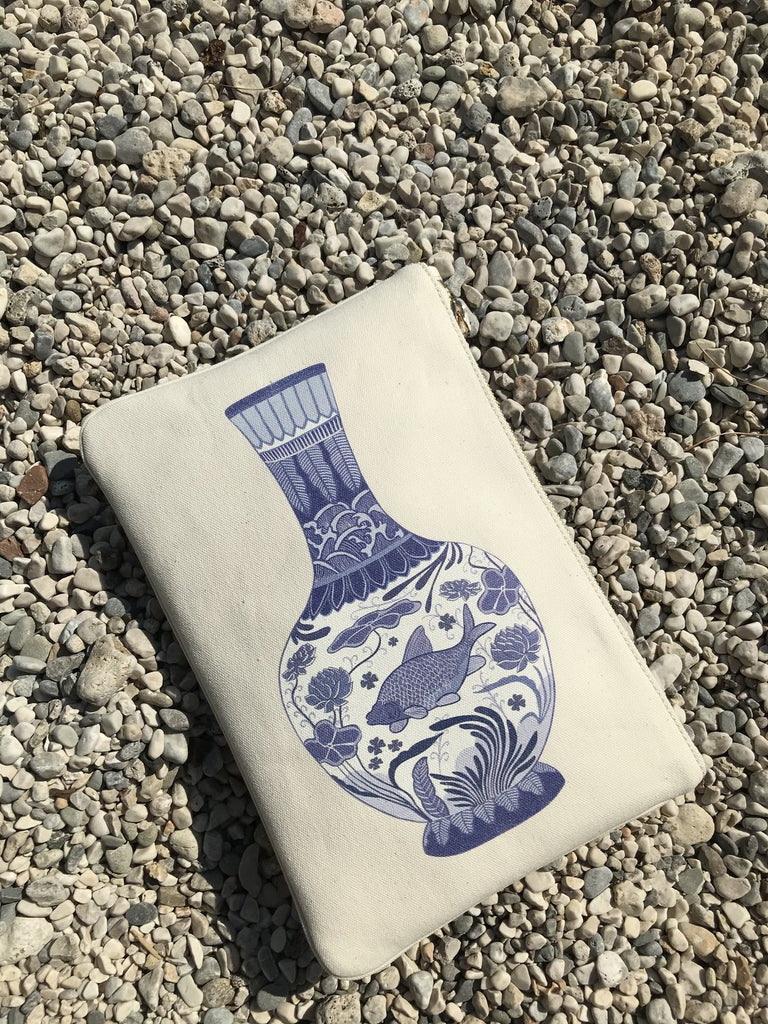 Pochette La Grande Vase Bleu | Maison Orient