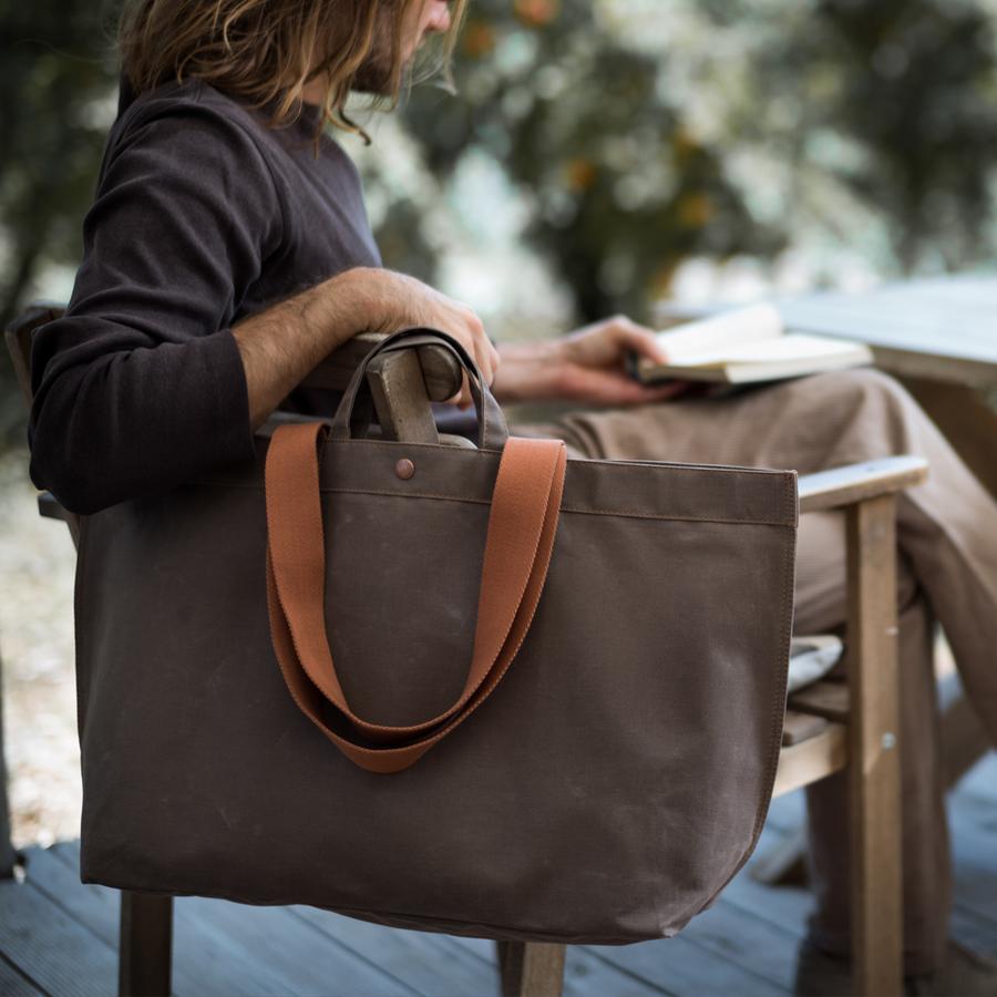 No. 205 Xlarge Tote Tobacco (Reversible) | Maison Orient