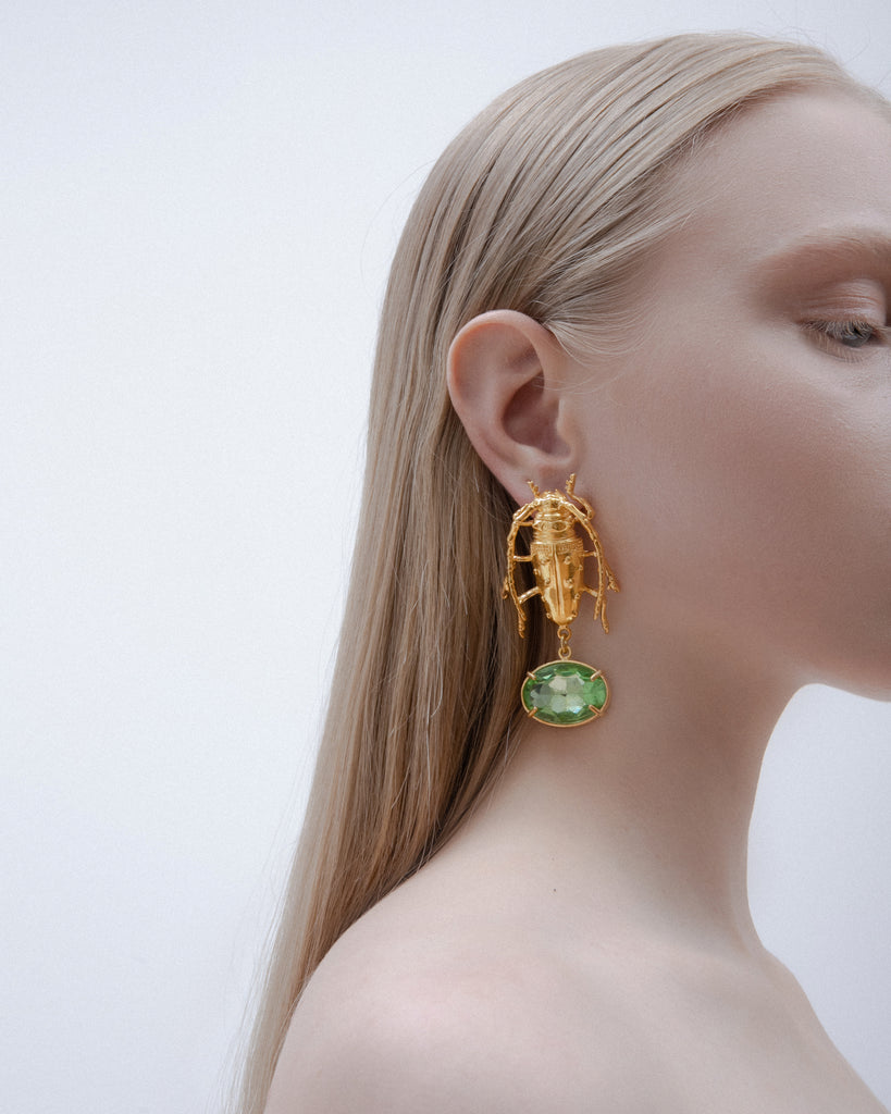 Beatle earrings with green stones | Maison Orient