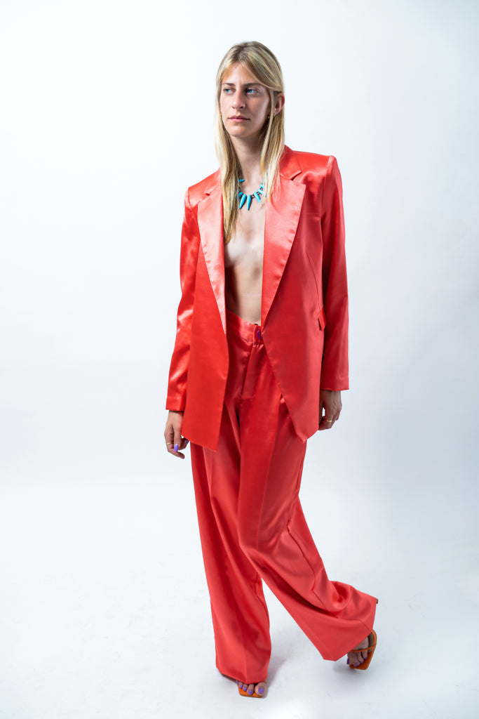 PRECIOUS : The ruby suit | Maison Orient