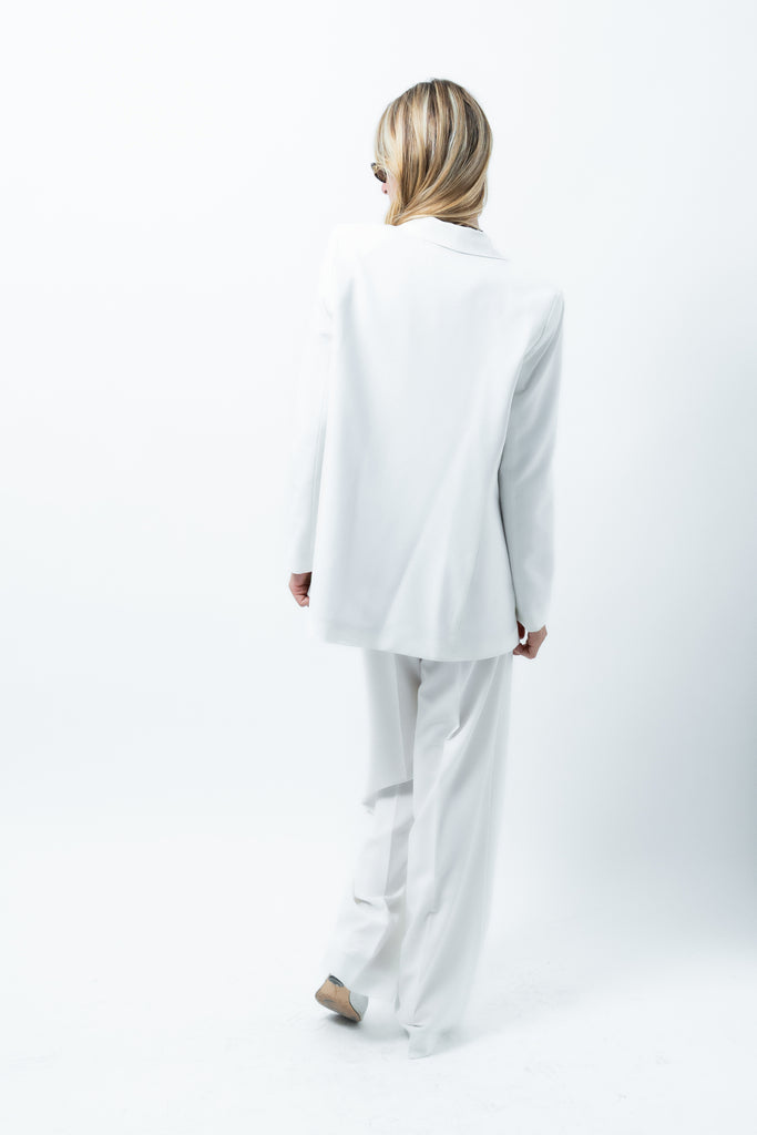 OH MAMA : The see-through white suit | Maison Orient