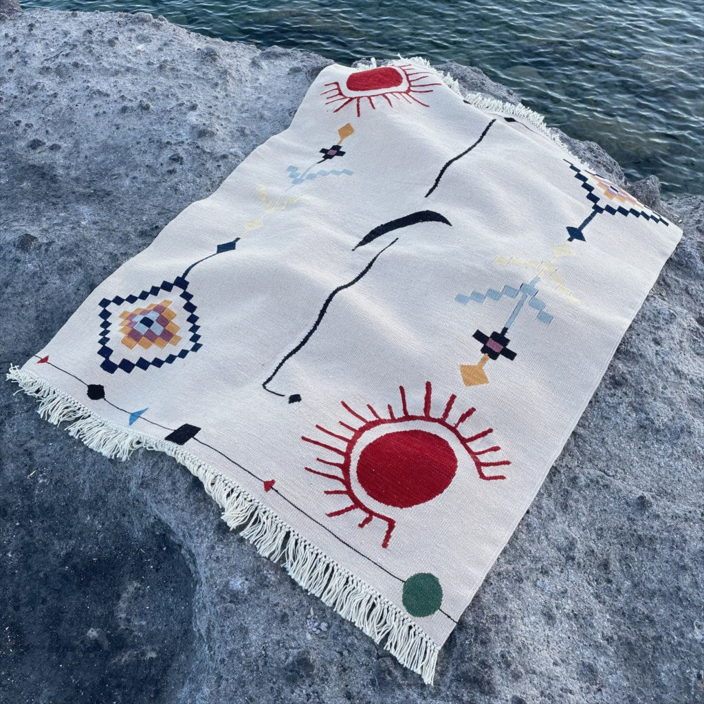 To the Moon and Back (Size 140 cm x 170 cm) | Maison Orient