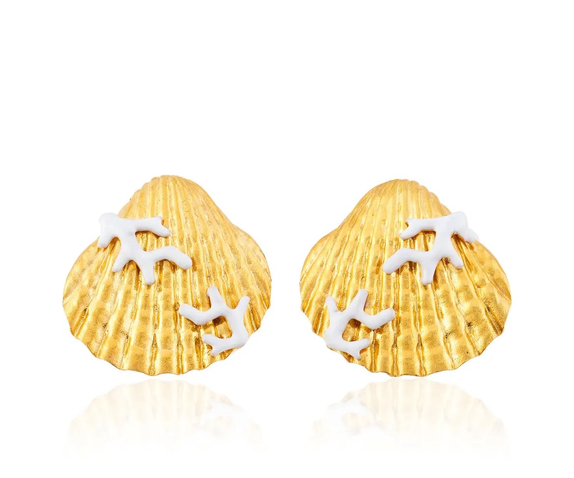 Milou Seashell Earrings with Coral White | Maison Orient