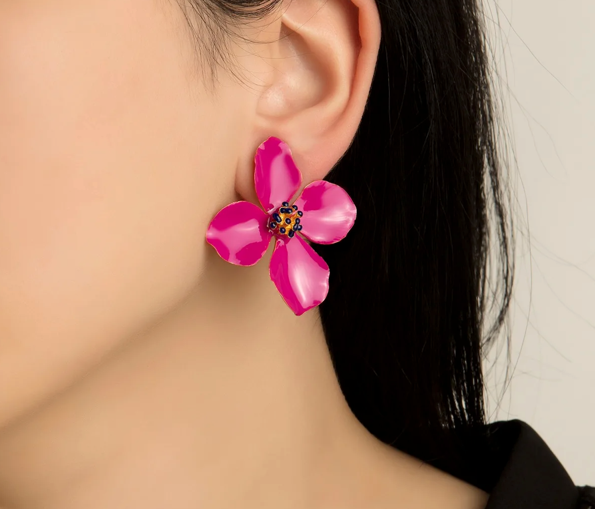 Milou Clover Flower Earrings - Raspberry | Maison Orient