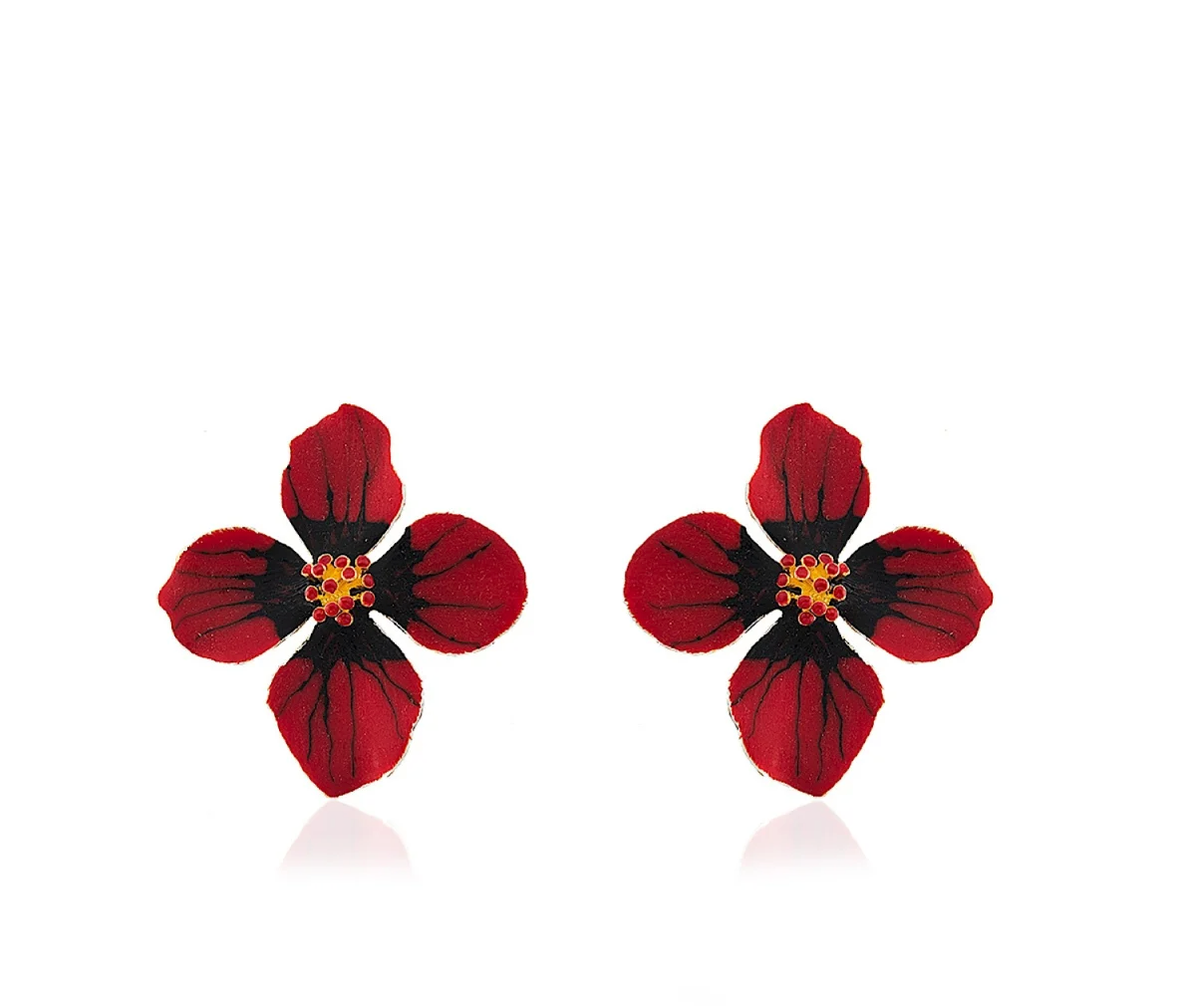 Milou Matte Red Clover Flower Earrings | Maison Orient