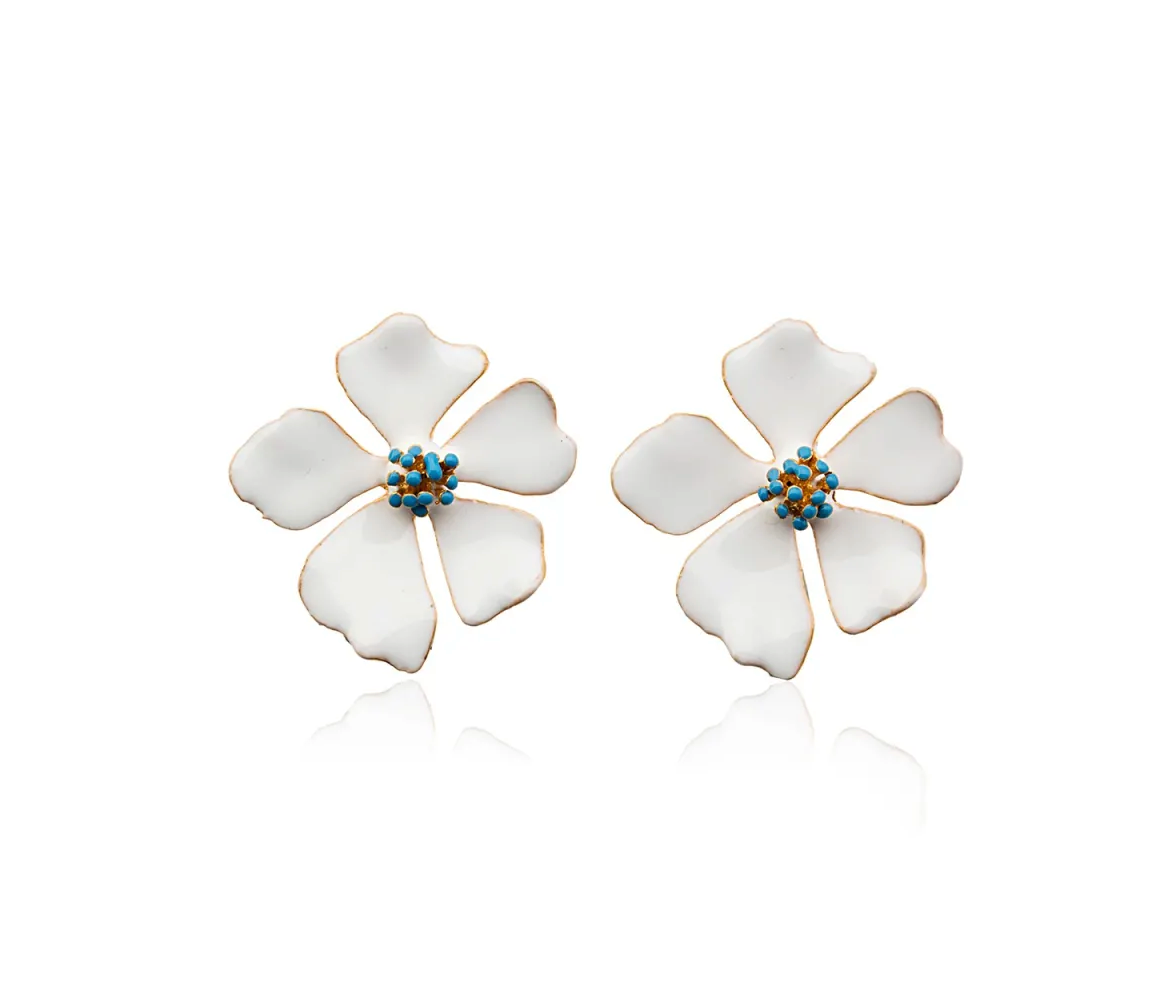 Milou Wild Rose Flower Earrings - White | Maison Orient