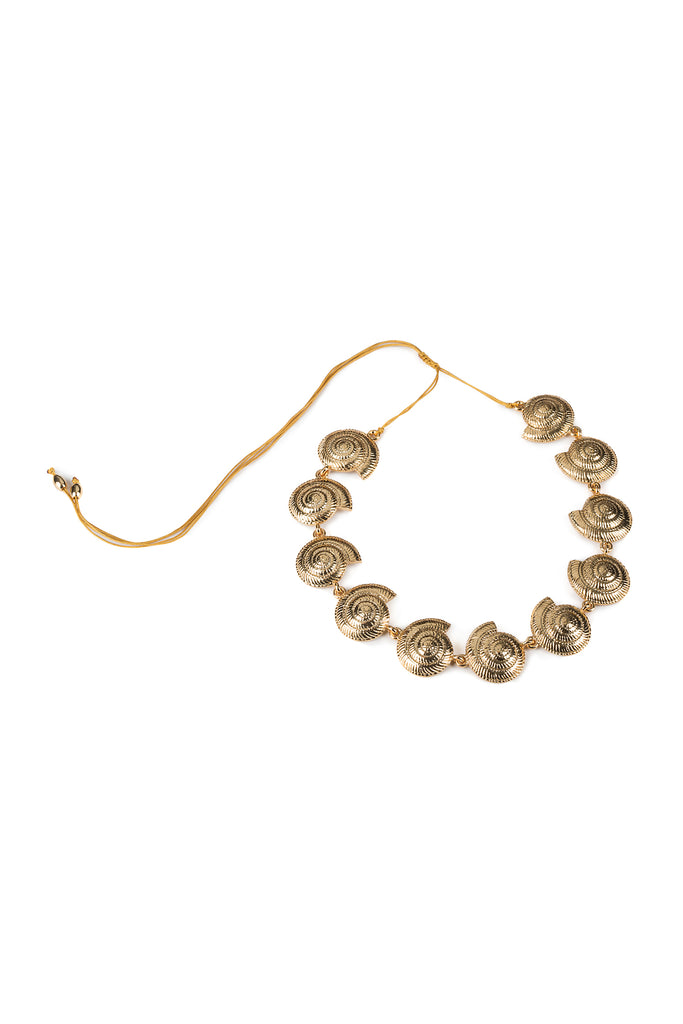 Small Archi Shell Necklace In Gold | Maison Orient