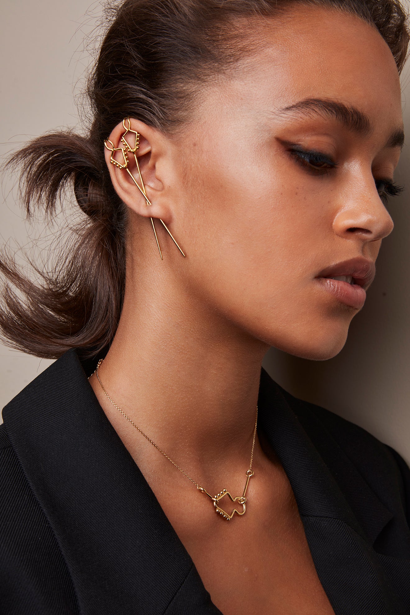 Sahra Extended earring | Maison Orient