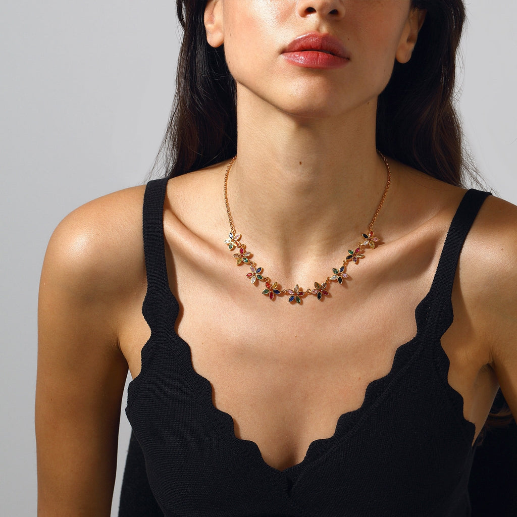 Kalea Flower Necklace - Maison OrientMaison SoulaMaison OrientNecklaces
