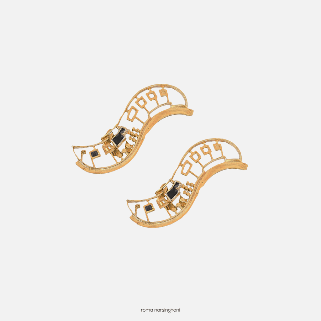 Maya Studs In Gold / Jet Black - Maison OrientRoma NarsinghaniMaison OrientEarrings