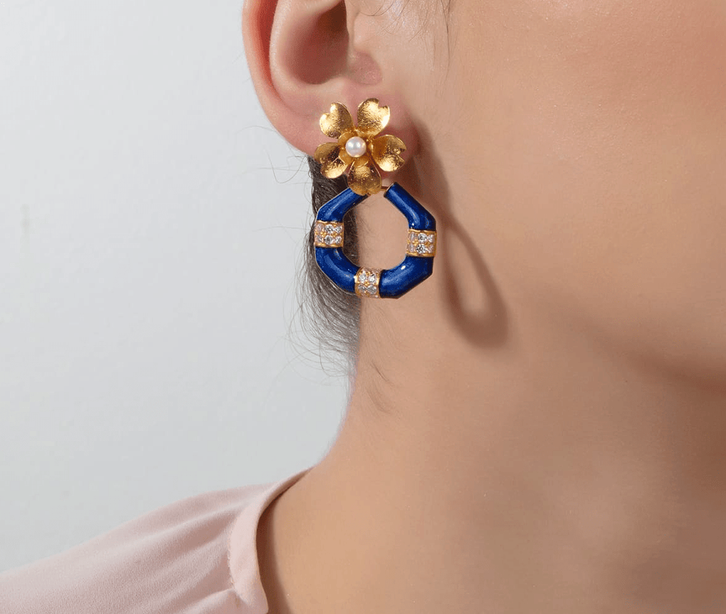 Milou Gold Flower & Geometric Drop Earrings - Navy Blue - Maison OrientMilou JewelryMaison OrientJewelry