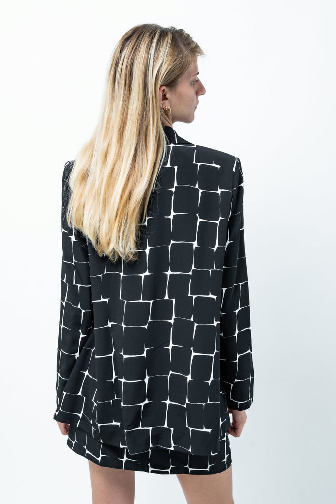 Queen Of Pop : The Black Or White Suit - Maison OrientPurple PepperMaison OrientSuits